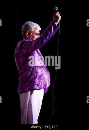 Mark Silcox, comédien stand up, Joker Comedy Club, Southend-on-Sea, Essex © Clarissa Debenham (film Free Photography) / Alamy Banque D'Images