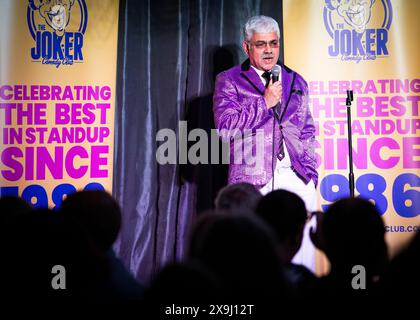 Mark Silcox, comédien stand up, Joker Comedy Club, Southend-on-Sea, Essex © Clarissa Debenham (film Free Photography) / Alamy Banque D'Images