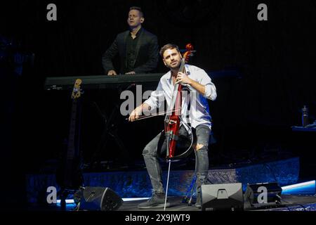 Hauser se produit à Hollywood, en Floride, le 31 mai 2024. La performance est la première performance américaine pour le violoncelliste croate. (Photo de Geoffrey Clowes/Sipa USA) Banque D'Images