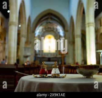 Église à Tomar, vin et pain, communion Banque D'Images