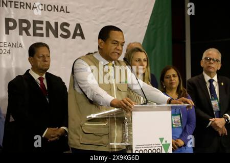 Mexico, Mexique. 31 mai 2024. Julio Cesar Valentin, chef de la Mission internationale d'observation électorale de la Conférence permanente des partis politiques d'Amérique latine (Coppal), intervient lors d'une conférence de presse à l'hôtel Hilton Reforma. Le 31 mai 2024 à Mexico, Mexique. (Photo de Luis Barron/Eyepix Group) crédit : Eyepix Group/Alamy Live News Banque D'Images