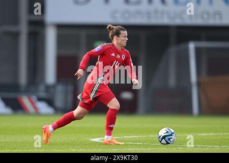 LLANELLI, PAYS DE Galles - 31 MAI 2024 : Hayley Ladd du pays de Galles lors du match de qualification de l'UEFA Women's Euro 2025 League B entre les femmes du pays de Galles et les femmes de l'Ukraine au Parc y Scarlets à Llanelli le 31 mai 2024. (Photo par Ashley Crowden/FAW) Banque D'Images