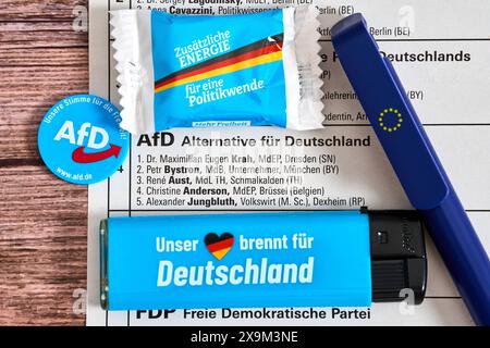 Bavière, Allemagne - 30 mai 2024 : documents électoraux pour l'élection européenne 2024. Focus sur le parti AFD Alternative pour l'Allemagne *** Wahlunterlagen zur Europawahl 2024. FOKUS auf die Partei AFD Alternative für Deutschland Banque D'Images