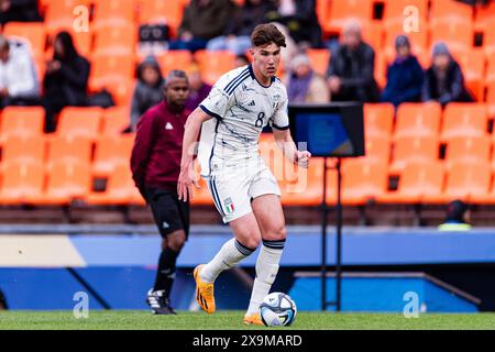 Estadio Mendoza Mendoza, Argentine - mai 27 : L'Italien Cesare Casadei court avec le ballon lors de la Coupe du monde U-20 de la FIFA, Argentine 2023 Groupe d entre la République dominicaine et l'Italie au stade de Mendoza le 27 mai 2023 à Mendoza, Argentine. (Photo par SPP) (Eurasia Sport images / SPP) Banque D'Images