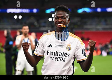 Londres, Royaume-Uni. 02 juin 2024. Football : Ligue des Champions, Borussia Dortmund - Real Madrid, éliminatoires, finale au stade de Wembley, Vinicius Junior de Madrid célèbre après le match. Crédit : Tom Weller/dpa/Alamy Live News Banque D'Images