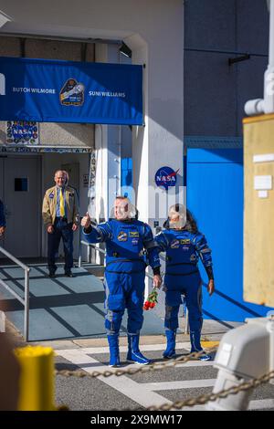 Cap Canaveral, États-Unis. 01 juin 2024. Une fusée Atlas 5 de la United Launch Alliance, désignée AV-085, lancera le vaisseau spatial CST-100 Starliner de Boeing lors de sa première mission avec des astronautes, connue sous le nom de vol d'essai d'équipage, vers la Station spatiale internationale de Cape Canaveral, en Floride, le 1er juin 2024. La capsule arrivera avec la station spatiale. (Photo de Alex G Perez/Sipa USA) crédit : Sipa USA/Alamy Live News Banque D'Images