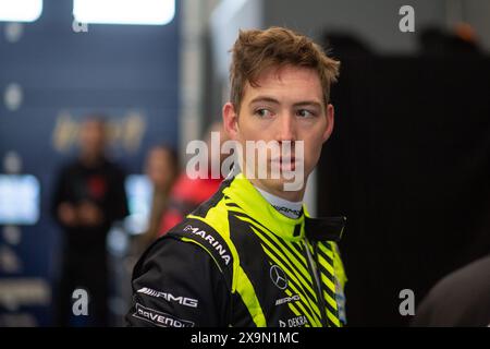 David Schumacher (Schnitzelalm Racing, Mercedes AMG GT4, SP10, #111) in der Box, GER, 52. ADAC Ravenol 24h Nuerburgring, 24 Stunden Rennen, 01.06.2024 Foto : Eibner-Pressefoto/Michael Memmler Banque D'Images