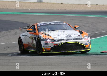 Rudi Adams (Nohn/DEU) / Gustav Bard (Lidingoe/SWE) / Patrick Skoog (Torshaella/SWE) / Alexander Hommerso (Kapellen/bel), #177, Aston Martin Vantage AMR GT4, Team : PROsport Racing (DEU), Motorsport, ADAC Ravenol 24H Rennen Nuerburgring, Nuerburg, 30.05.2024 - 02.06.2024, Samstag 01.06.2024 Foto : Eibner/Pressest Banque D'Images