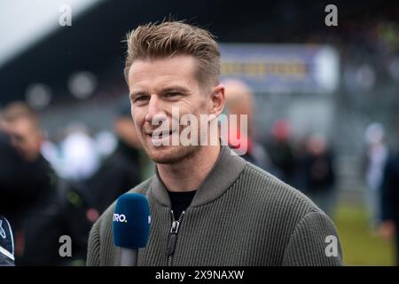 Nico Huelkenberg (Deutschland, Haas F1 Team Formel 1 Rennfahrer) in der Startaufstellung, GER, 52. ADAC Ravenol 24h Nuerburgring, 24 Stunden Rennen, 01.06.2024 Foto : Eibner-Pressefoto/Michael Memmler Banque D'Images