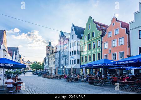 Rue Theresienstraße, restaurant Ingolstadt Oberbayern, haute Bavière Bayern, Bavière Allemagne Banque D'Images