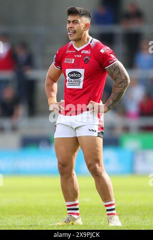 Eccles, Royaume-Uni. 02 juin 2024. Tim Lafai des Red Devils de Salford lors du match de la Betfred Super League Round 13 Salford Red Devils vs London Broncos au Salford Community Stadium, Eccles, Royaume-Uni, le 2 juin 2024 (photo par Gareth Evans/News images) à Eccles, Royaume-Uni le 6/2/2024. (Photo de Gareth Evans/News images/SIPA USA) crédit : SIPA USA/Alamy Live News Banque D'Images