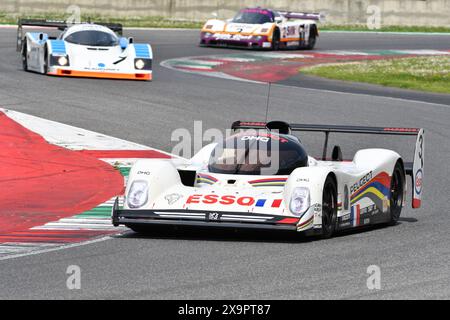 Scarperia, 5 Avril 2024 : Peugeot 905 Evo 1 Bis Group C Année 1991 En 