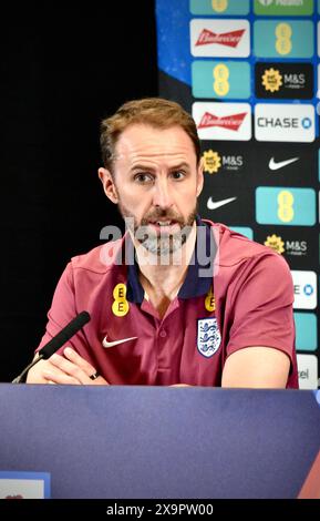 Darlington, Royaume-Uni. 02 juin 2024. Gareth Southgate s'adresse aux médias avant les Championnats d'Europe de l'UEFA en Allemagne. Crédit : James Hind/Alamy. Banque D'Images