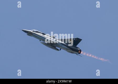 Le J 35J Saab 35 Draken - se-DXR de l’Air Force suédoise, pendant le Midlands Air Festival au Midlands Air Festival, Alcester, Royaume-Uni, le 2 juin 2024 (photo de Cody Froggatt/News images) Banque D'Images