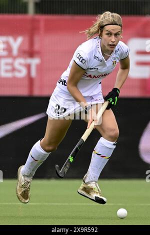 Anvers, Belgique. 02 juin 2024. La belge Louise Dewaet photographiée en action lors d'un match de hockey entre l'Australie et l'équipe nationale belge des Red Panthers, match 12/16 en phase de groupes de la FIH Pro League 2024, dimanche 2 juin 2024, à Anvers. BELGA PHOTO DIRK WAEM crédit : Belga News Agency/Alamy Live News Banque D'Images