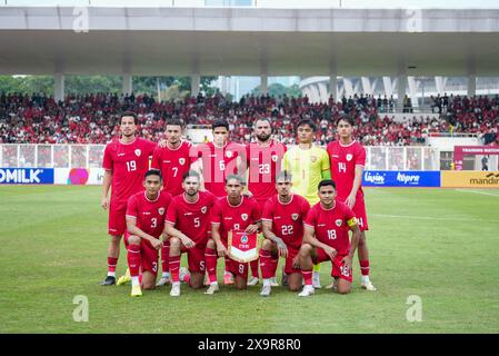 Jakarta, Indonésie, 02 juin 2024 L'équipe nationale de football d'Indonésie avant LE MATCH D'ENTRAÎNEMENT DE l'Indonésie contre la Tanzanie au stade Madya (Stadion Madya) le 02 juin 2024, à Jakarta en Indonésie, crédit Shaquille Fabri/Alamy Banque D'Images