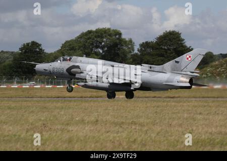 8309, un Sukhoi Su-22M4 'Fitter-K' exploité par l'armée de l'air polonaise, au départ de la RAF Fairford dans le Gloucestershire, en Angleterre, après avoir participé au Royal International Air Tattoo 2023 (RIAT23). Banque D'Images
