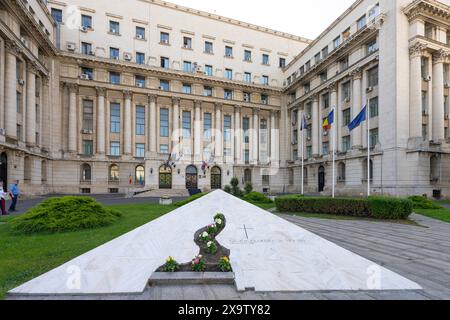 Bucarest, Roumanie. 25 mai 2024. Vue extérieure du bâtiment du ministère de l'intérieur dans le centre-ville Banque D'Images