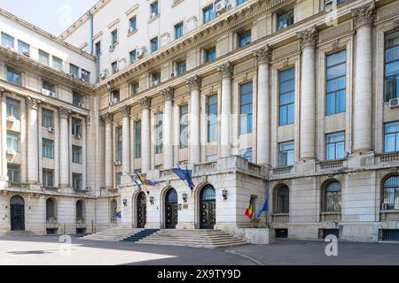 Bucarest, Roumanie. 25 mai 2024. Vue extérieure du bâtiment du ministère de l'intérieur dans le centre-ville Banque D'Images