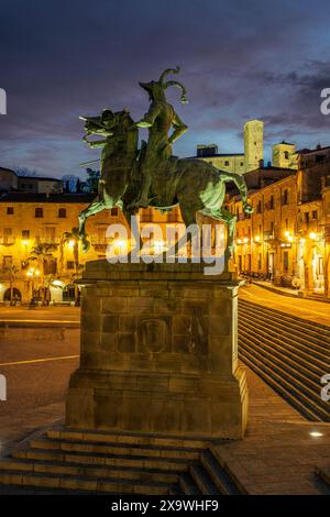 Statue de Francisco Pizarro, Plaza Mayor, Trujillo, Estrémadure, Espagne Banque D'Images