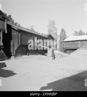 Effectif 1946 : réunion de 5 ans. La rencontre de l'enfant de 5 ans avec le passé. Stein Erik lors d'une visite du musée. Photo : aktuell / NTB Banque D'Images