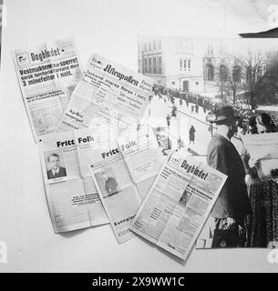 Réel 11- 1945 : la Norvège «illégale» se révèle. Exposition de presse illégale. Photo : Leif Ørnelund / Aktuell / NTB ***photo non traitée *** Banque D'Images