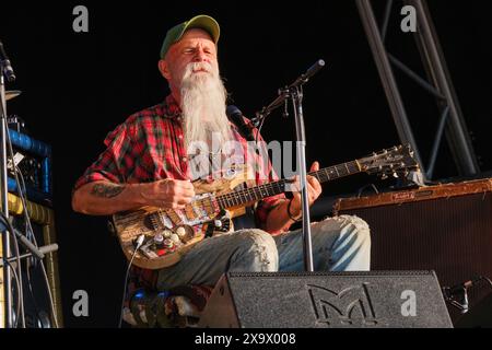 Seasick Steve se produit au Wychwood Festival, Cheltenham, Royaume-Uni. 2 juin 2024 Banque D'Images