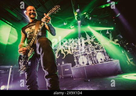 Copenhague, Danemark. 30 mai 2024. Le groupe de death metal danois Asinhell donne un concert au Pumpehuset à Copenhague. Ici le guitariste Michael Poulsen est vu en direct sur scène. (Crédit photo : Gonzales photo - Nikolaj Bransholm). Banque D'Images