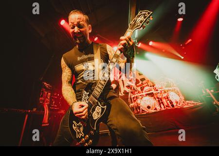 Copenhague, Danemark. 30 mai 2024. Le groupe de death metal danois Asinhell donne un concert au Pumpehuset à Copenhague. Ici le guitariste Michael Poulsen est vu en direct sur scène. (Crédit photo : Gonzales photo - Nikolaj Bransholm). Banque D'Images