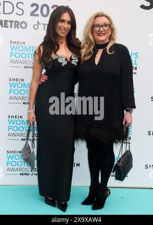 Tara Mae Kirk et Helen Meade Kirk assistent aux Women's Football Awards 2024 au Marriott Grosvenor Square à Mayfair. Banque D'Images