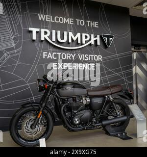 Triumph Bonneville moto exposée à la Triumph Visitor Experience Banque D'Images