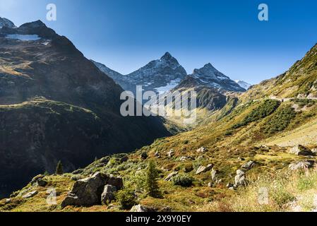 Paysage de montagne au col de Susten, Meien, Canton d'Uri, Suisse Banque D'Images