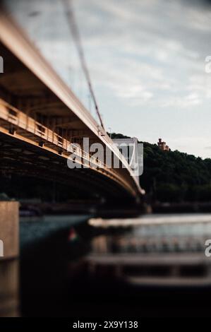 Elizabeth Bridge à Budapest Hongrie Banque D'Images