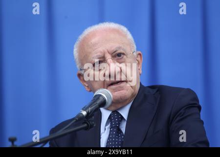 3 juin 2024, Arzano, Campanie/Napoli, Italie : Vincenzo de Luca lors de l'inauguration des travaux de l'Hôpital communautaire (Ospedale di Comunita) (crédit image : © Salvatore Esposito/Pacific Press via ZUMA Press Wire) USAGE ÉDITORIAL SEULEMENT! Non destiné à UN USAGE commercial ! Banque D'Images