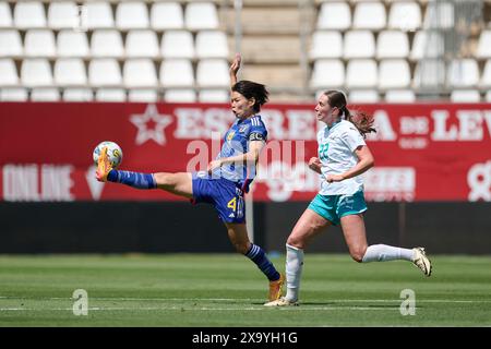 Murcie, Espagne. 03 juin 2024. MURCIE, ESPAGNE - 3 juin : Saki Kumagai, du Japon, contrôle le ballon lors du match amical international féminin entre la Nouvelle-Zélande WNT et la Japon WNT à l'Estadio Nueva Condomina, Murcie, Espagne, lundi 3 juin 2024. (Photo de Francisco Maciá/photo Players images) crédit : Magara Press SL/Alamy Live News Banque D'Images
