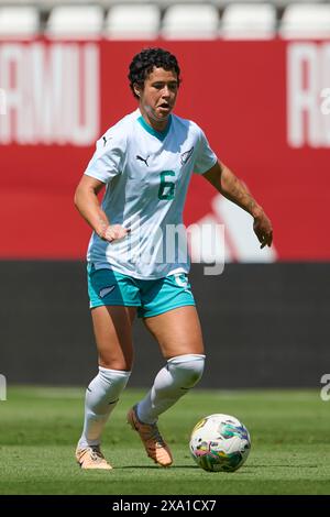 Murcie, Espagne. 03 juin 2024. MURCIE, ESPAGNE - 3 juin : Malia Steinmetz, de Nouvelle-Zélande, en action lors du match amical international féminin entre la Nouvelle-Zélande WNT et la Japon WNT à l'Estadio Nueva Condomina, Murcie, Espagne, lundi 3 juin 2024. (Photo de Francisco Maciá/photo Players images) crédit : Magara Press SL/Alamy Live News Banque D'Images