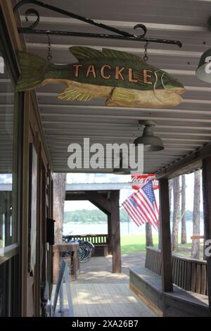 Whitehouse, TX - 22 juin 2023 : Bait Shop au Boulders sur le lac Tyler à Whitehouse Texas Banque D'Images