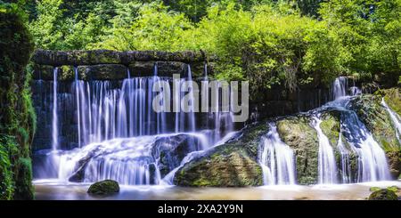 Cascade de Geratser, près de Rettenberg, Allgaeu, Bavière, Allemagne Banque D'Images