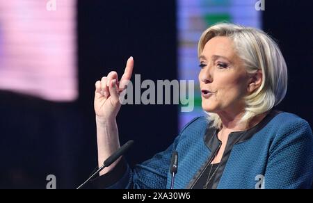 Paris, France. 02 juin 2024. Réunion RN pour les élections européennes, Palais des Sports à Paris, France. Crédit de la dernière réunion RN : francois pauletto/Alamy Live News Banque D'Images