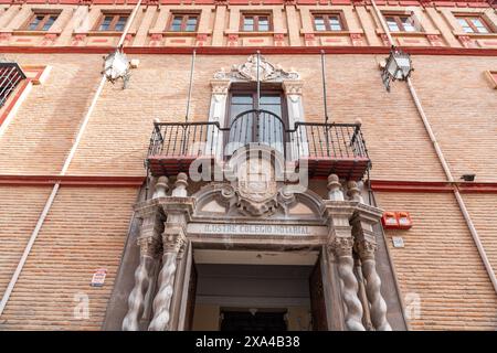 Grenade, Espagne - 23 février 2022 : le Collège notarial d'Andalousie est la corporation de droit public, qui exerce la représentation de la nota Banque D'Images