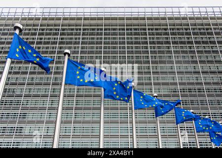 BRUXELLES - drapeaux européens au bâtiment de la Commission européenne. ANP / Hollandse Hoogte / Sandra Uittenbogaart pays-bas Out - belgique Out Banque D'Images