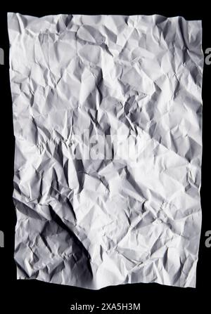Feuille froissée de papier A4 blanc Banque D'Images