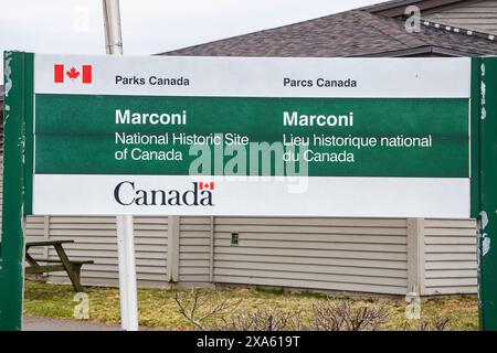 Panneau du lieu historique national Marconi de Parcs Canada à glace Bay, Nouvelle-Écosse, Canada Banque D'Images