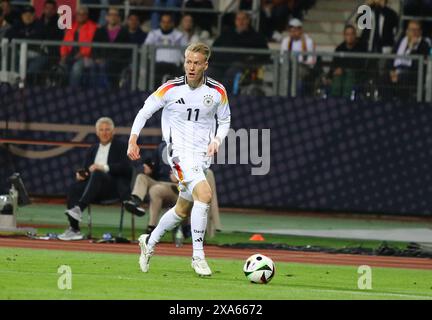 Nuremberg, Allemagne. 3 juin 2024. Chris Fuhrich d'Allemagne contrôle un ballon lors du match amical Allemagne contre Ukraine au Max-Morlock-Stadion à Nuremberg, en Allemagne. Crédit : Oleksandr Prykhodko/Alamy Live News Banque D'Images