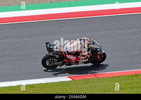 3 juin 2024 ; Autodromo Internazionale del Mugello, Scarperia e San Piero, Florence, Italie ; Journée des essais MotoGP italiens 2024 ; Takaaki Nakagami sur sa moto LCR Honda Banque D'Images