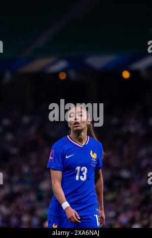 Saint Etienne, France. 04 juin 2024. Selma Bacha (13 France) lors du match des qualifications européennes femmes entre la France et l'Angleterre au stade Geoffroy-Guichard à Saint-Etienne. (Pauline FIGUET/SPP) crédit : SPP Sport Press photo. /Alamy Live News Banque D'Images