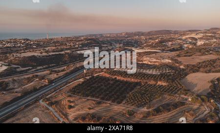 Une vue aérienne de l'autoroute Limassol Larnaca Banque D'Images