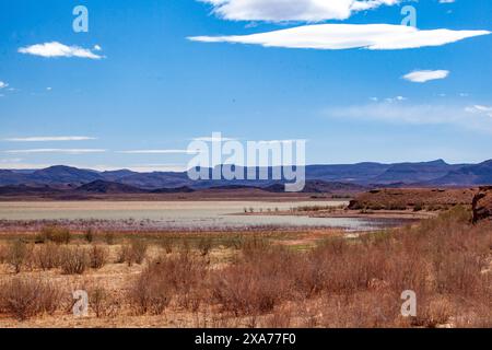 Afrique du Nord, Maroc, Province de Ouarzazate, réservoir Banque D'Images