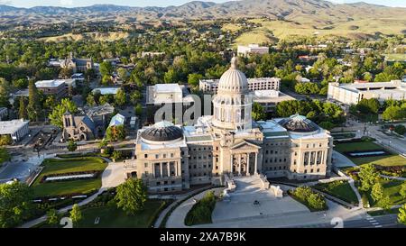 Vue sur le drone ariel du bâtiment de la capitale de l'État de Boise Banque D'Images