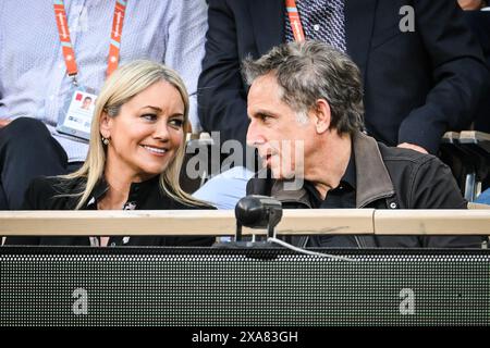 Ben STILLER avec son épouse Christine TAYLOR lors de la dixième journée du tournoi de tennis Roland-Garros 2024, ATP et WTA Grand Chelem le 04 juin 2024 au stade Roland-Garros à Paris Banque D'Images